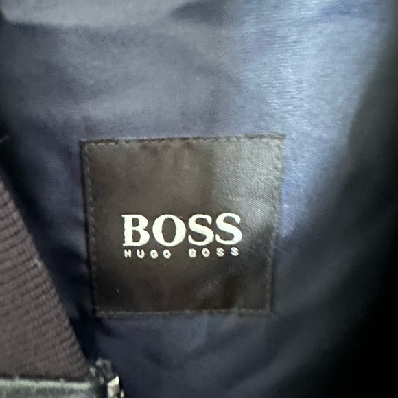Hugo boss leather jacket - Picture 4 of 5
